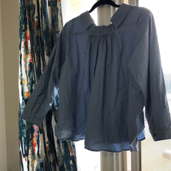 Blue pleated blouse from oak + fort - Picture 2 of 2